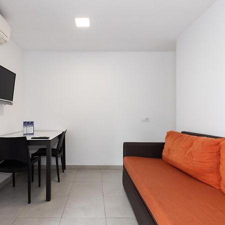 Rentalmar Aries Plus Salou Exterior photo
